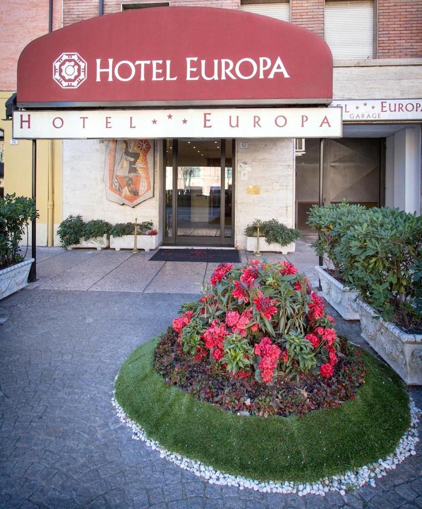 Hotel Europa Modena Esterno foto